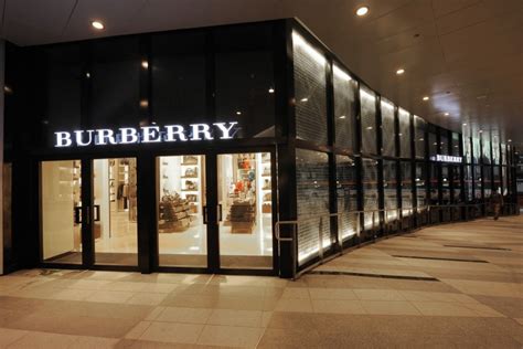 nearest burberry store